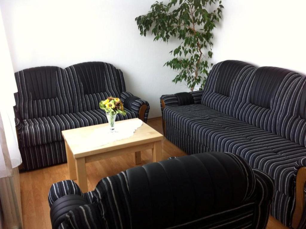 House Vukovic Hotel กราโบวาซ ภายนอก รูปภาพ